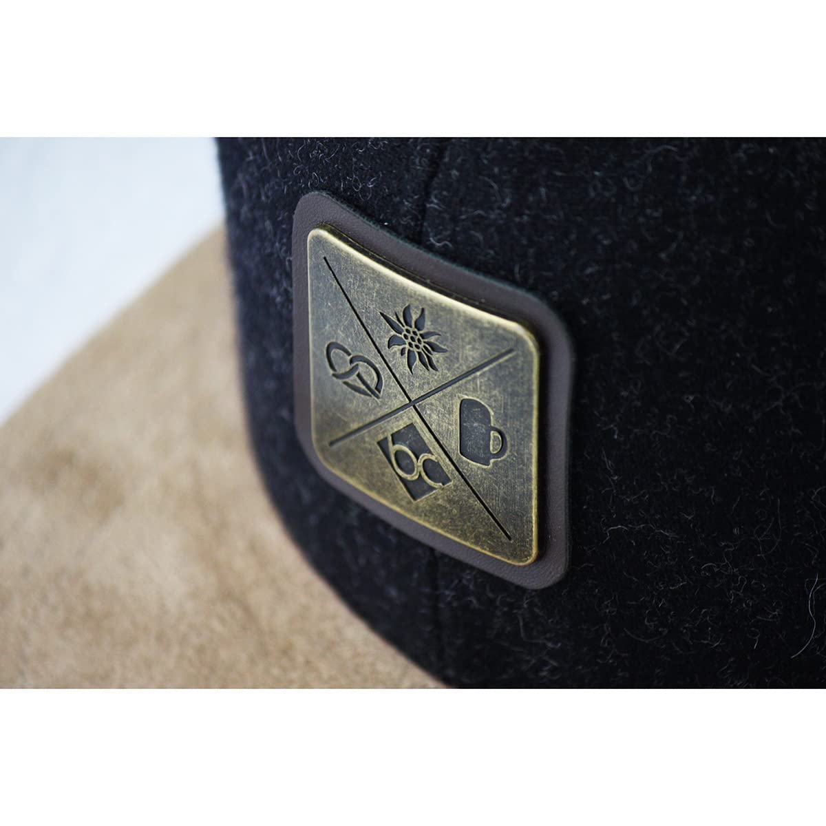 Bavarian Caps Unisex Snapback, Kreizweis - Schwarz Beige
