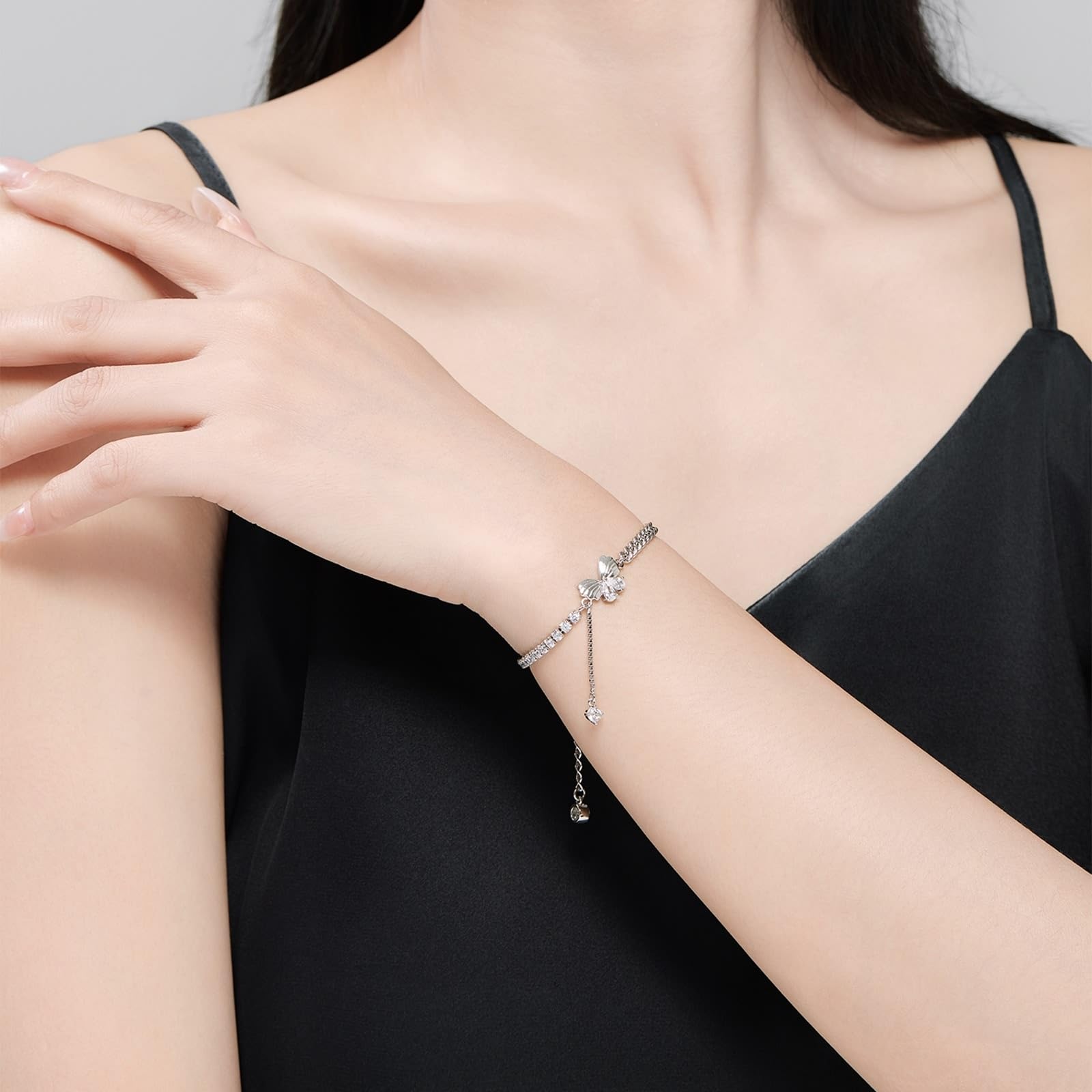 KnSam Bracciale in vero oro bianco 18 carati Au750 con moissanite, farfalla in platino 950, Oro bianco 18 carati (750), Moissanite