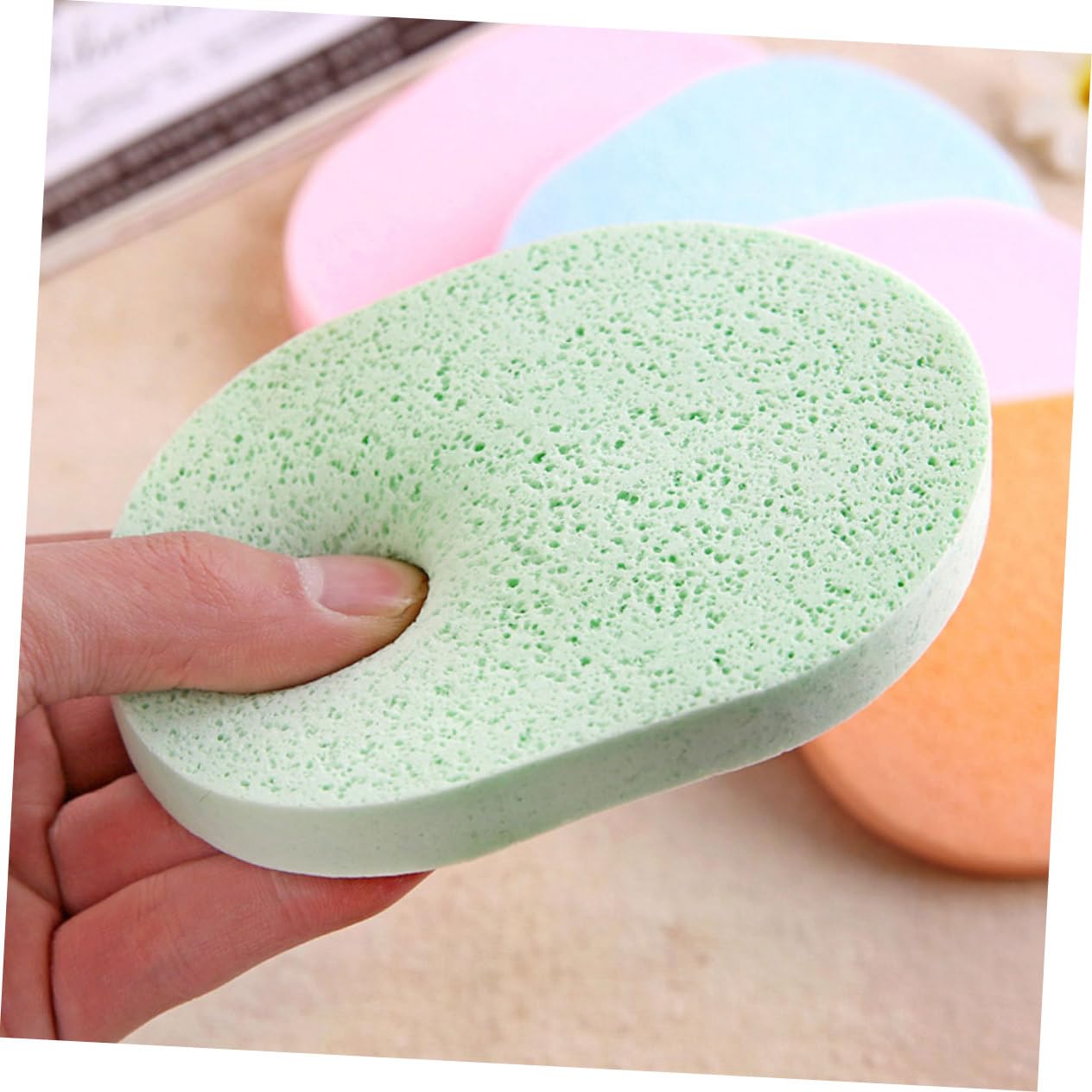 FOMIYES 6pcs Portable Facial Sponges Multi-Function Exfoliating Face Scrubbers Compact Reusable Skin-Friendly Makeup Removal Pads for Household and Travel Use