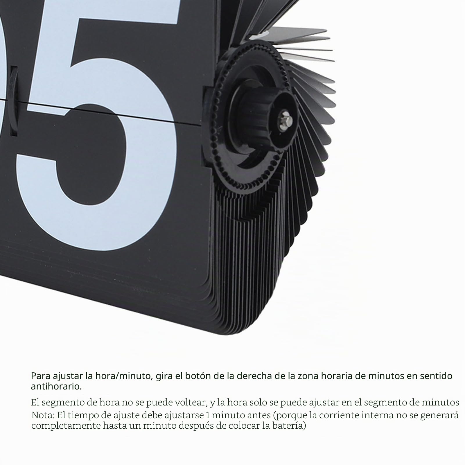 Flip Clock Digital, Reloj de Escritorio con Estante de Estilo Retro, Pantalla Digital Mecánica con Pilas, con Tarjetas Desmontables, Números Grandes, para Sala de Estar, (Black