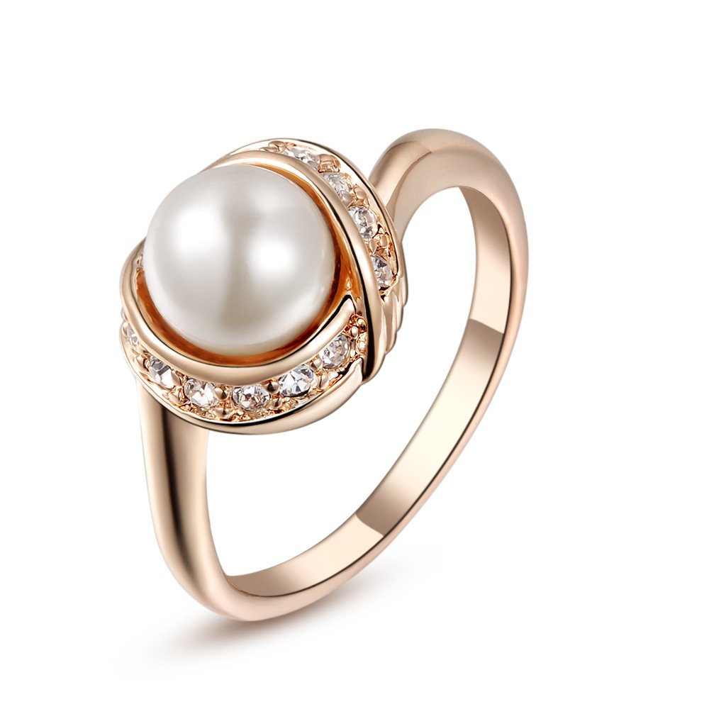 Women's Simulated Pearl Round Ring