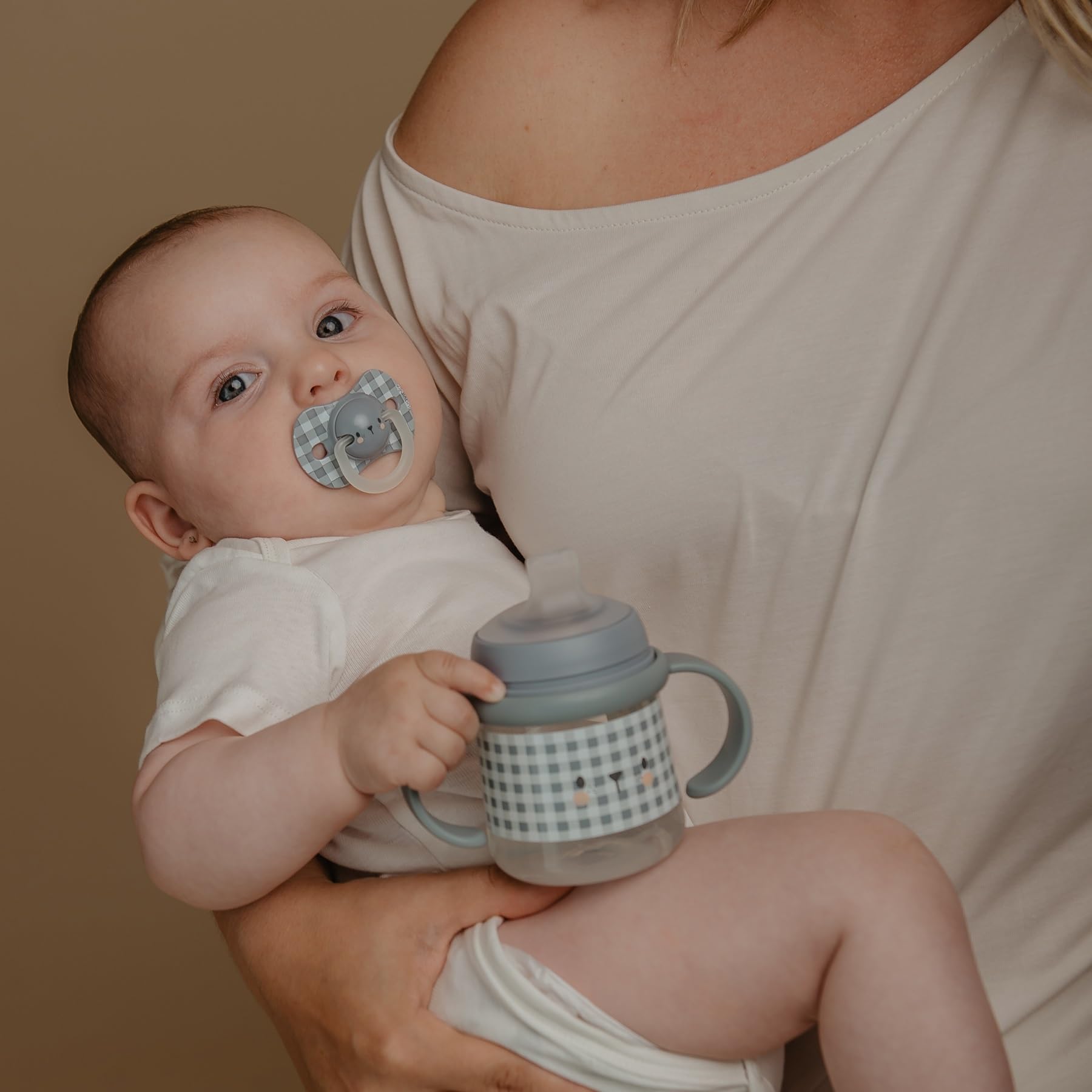 BIBS Babyfles 270 Ml - Ivory - Met Siliconen Speen En Opvouwbare Trechtertje 17464361