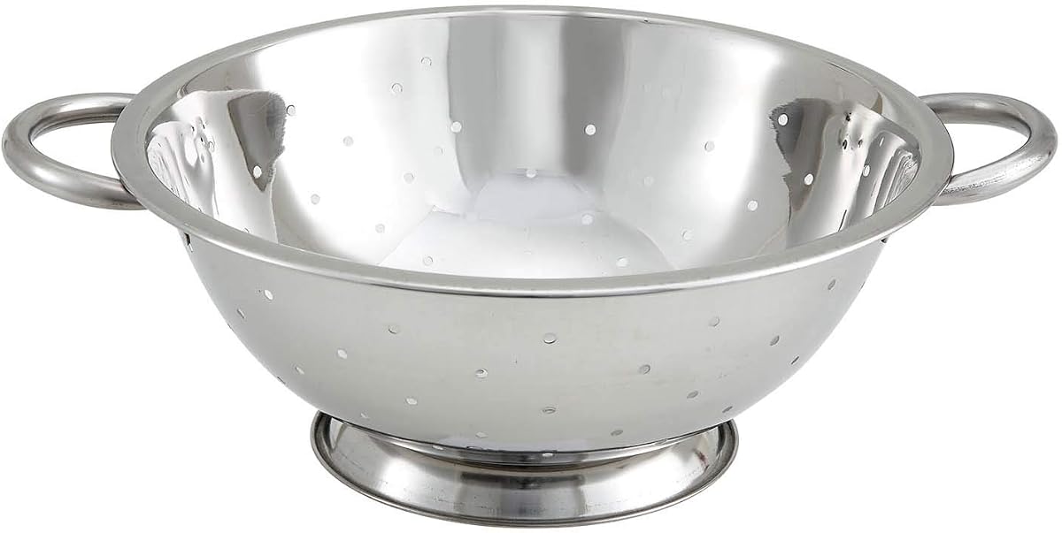 Colador Winco con base, 5 cuartos, acero inoxidable | Servicio de alimentación, ideal para escurrir pasta, enjuagar productos, colar y preparar la cocina