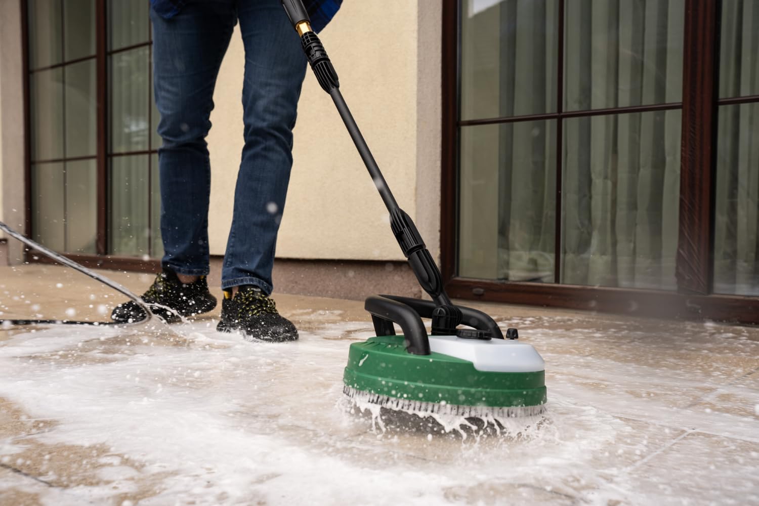 STALCO Patio Brosse rotative avec Lance pour Nettoyeur Haute Pression – Brosse de Surface avec réservoir de détergent intégré, raccord Rapide, pour terrasse et façade