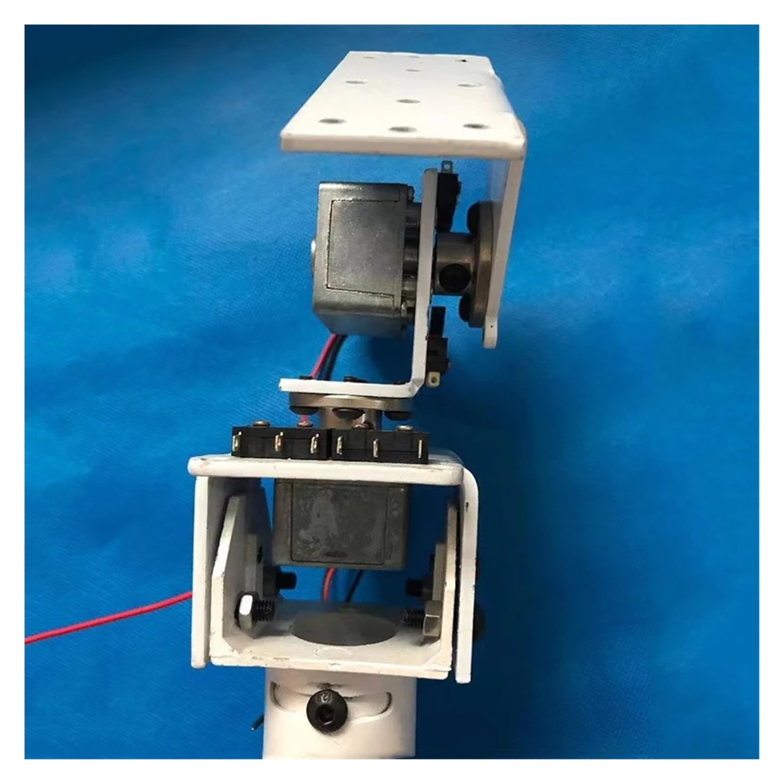 Robot di monitoraggio del monitoraggio solare con giunto cardanico a doppio asse CC fai-da-te Asse X asse Y interamente in metallo ad alta coppia for servizio pesante Per principianti fai da te