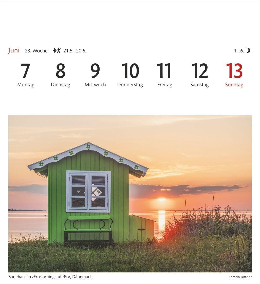Ostseeküste Sehnsuchtskalender 2027 - Wochenkalender mit 53 Postkarten: Leuchttürme und Sanddünen in einem Foto-Kalender voller Urlaubsfeeling. ... in einem dekorativen Tischkalender.