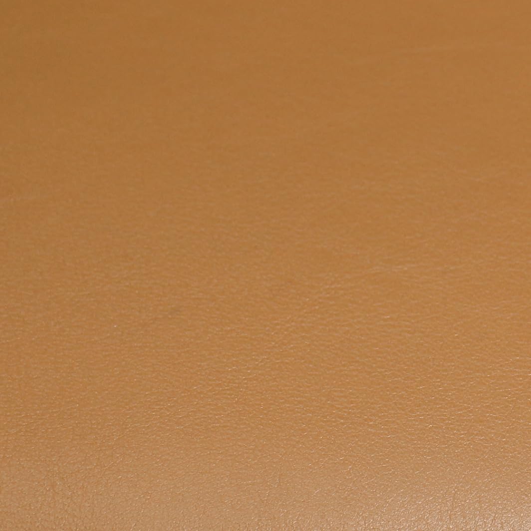 Unterschriftenmappe aus glattem Vollrindleder in Cognac, Softcover, dehnbarer Rücken, 20 Register-Trennblätter aus stabiler grauer Kartonage, Aufnahme von DIN A4, Prägungen auf Anfrage