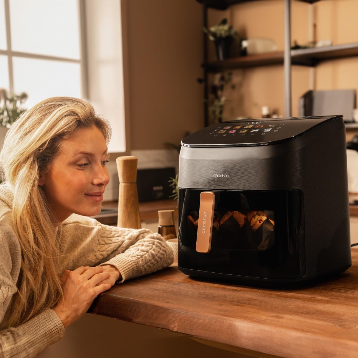 Cecotec Air Fryer Cecofry&Grill Smokin' 4500. Friteuse à Air sans Huile, Grill, Plancha, Fonction Fumoir, Résistance Double, Cuisson Uniforme, Idéale pour Viandes et Pizzas