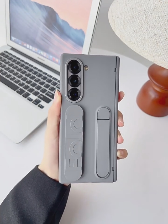 Amazon.com: NINKI Wrist Strap for Samsung Galaxy Z Fold 7 Case