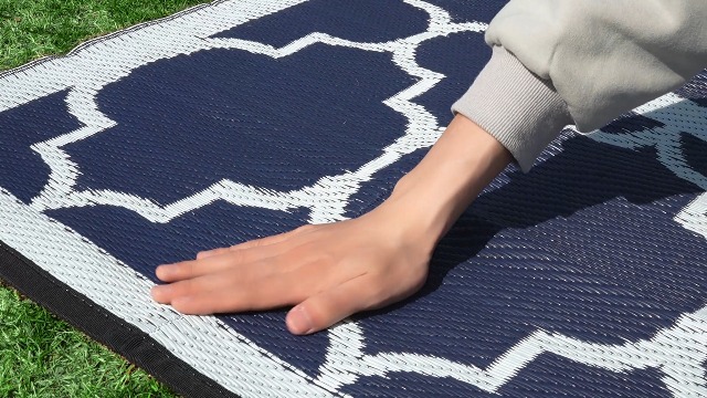GENIMO Outdoor Rug Waterproof for Patio Decor, Foldable