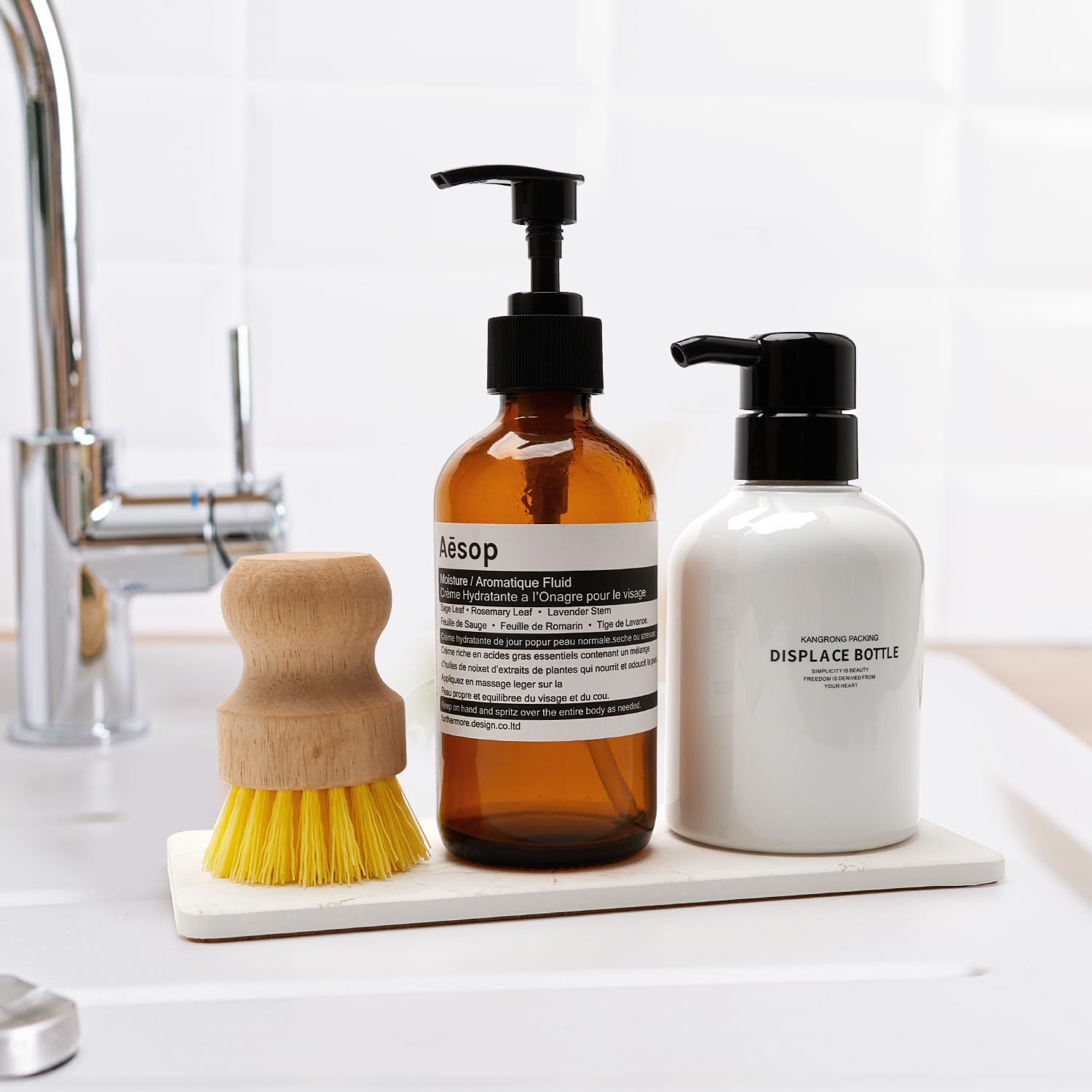 2 piezas de bandejas de secado de piedra absorbente de agua para fregadero, accesorios de baño, bandeja de jabón de cocina, dispensador de jabón de cerámica blanca, soporte para platos de mármol