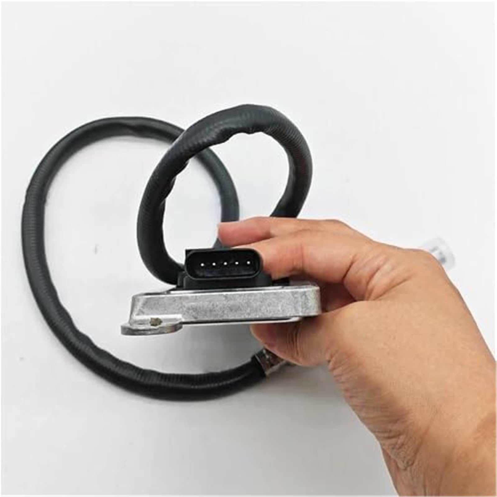 A0009050008 0009050008, X253 R172 W222 V222 X222 Sensore