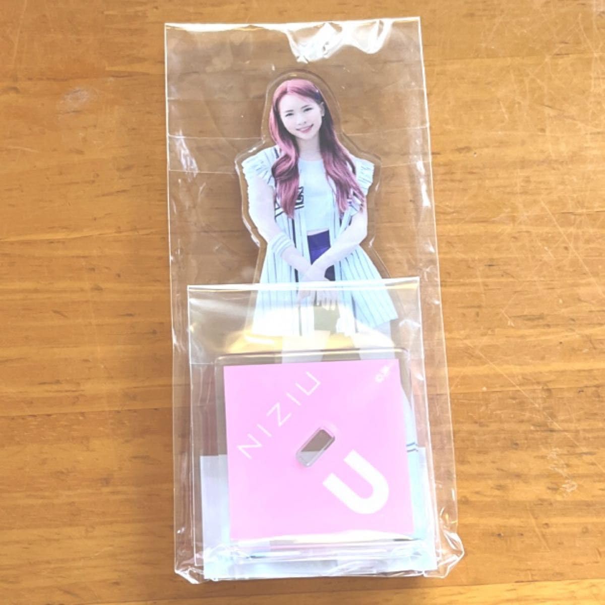 Amazon.co.jp: NiziU マヤ アクリルスタンド アクスタ アルバム U