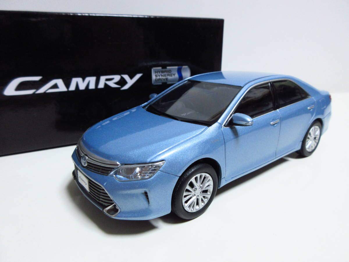 Amazon | 1/30 カムリ ハイブリッド CAMRY 50 後期 カラーサンプル
