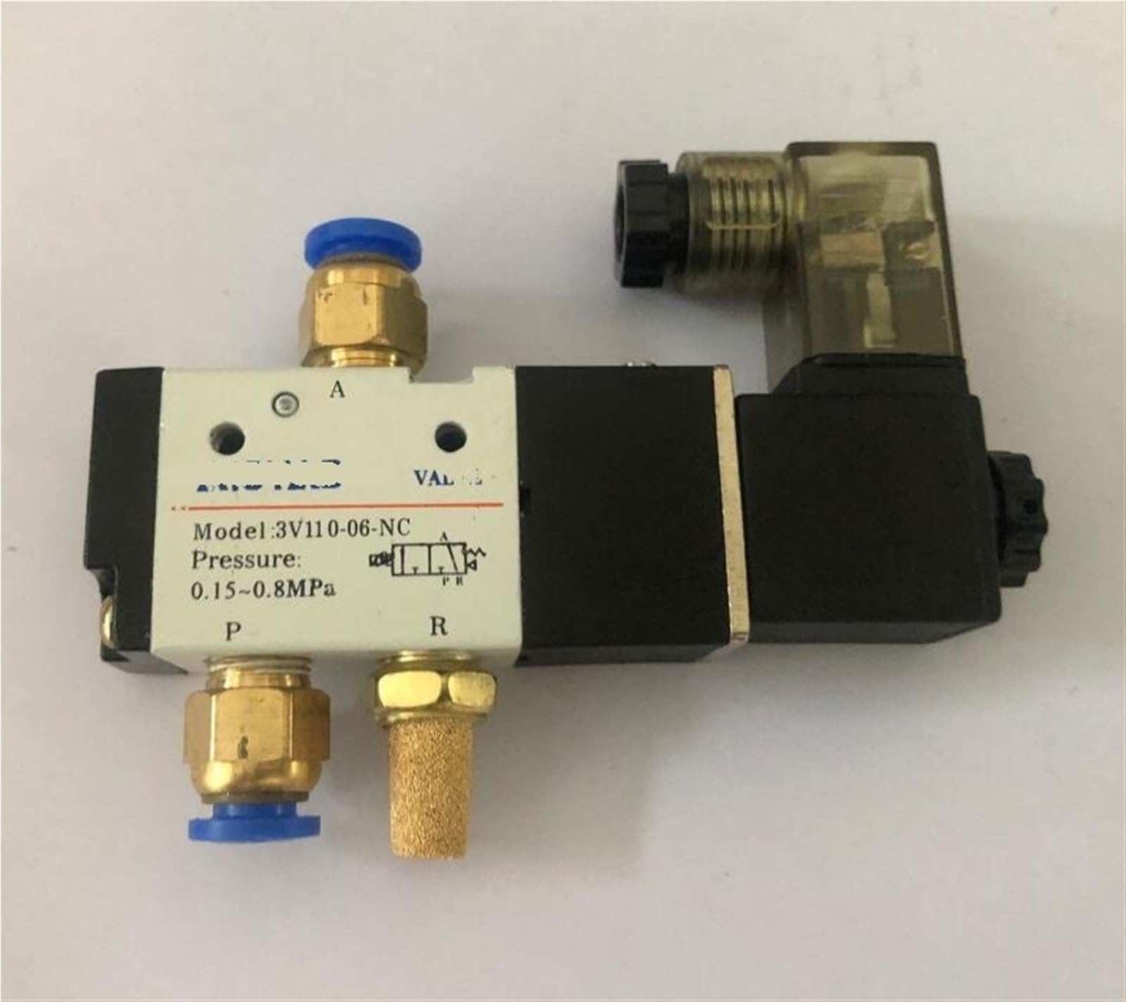 3V110-06 Elettrovalvola a 3 vie aria pneumatica controllo elettrico gas magnetico 1 pezzo (raccordo 6 mm, AC220V)