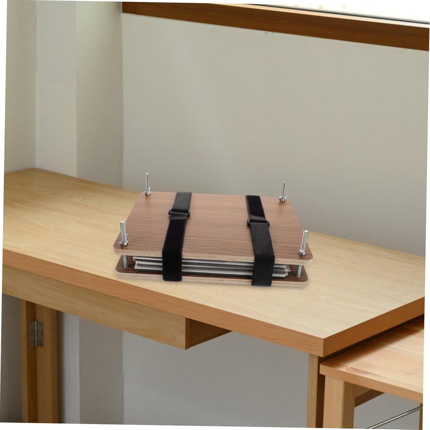 Gogogmee Wooden Flower Pressing Kit Medium DIY Botanical Specimen Tool for Plant Preservation Use Floral Craft with Beginner Instructions for Dried Flower Art and Home Decor