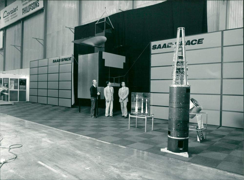 Vintage photo of Alfred Persson with H229;kan Kangert and B246;rje Linde