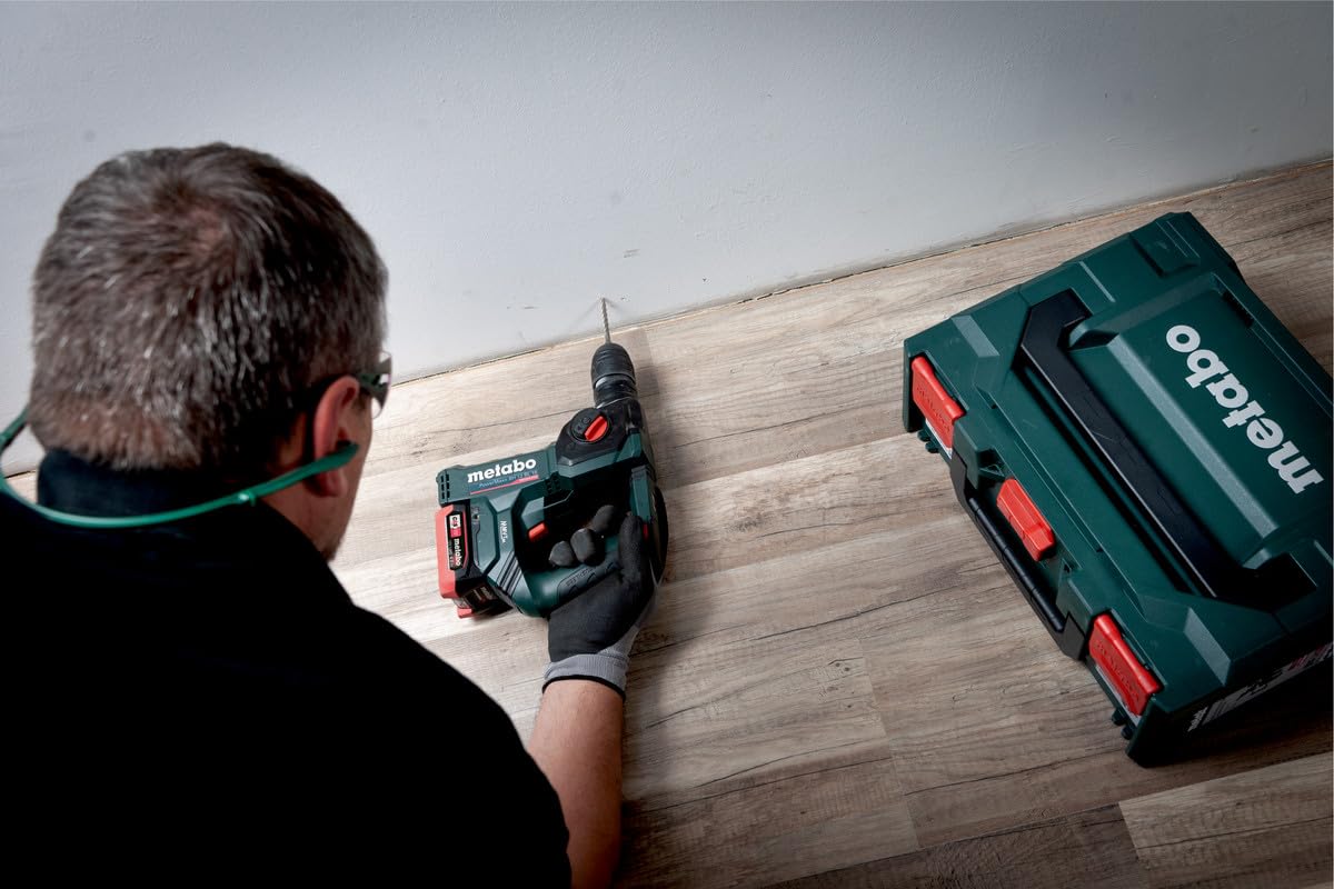 Metabo 600207800 - Martillo de batería (con 2 baterías de 4,0 Ah, 12 V, con luz LED, 12 V, taladro y taladro, con apagado de seguridad)