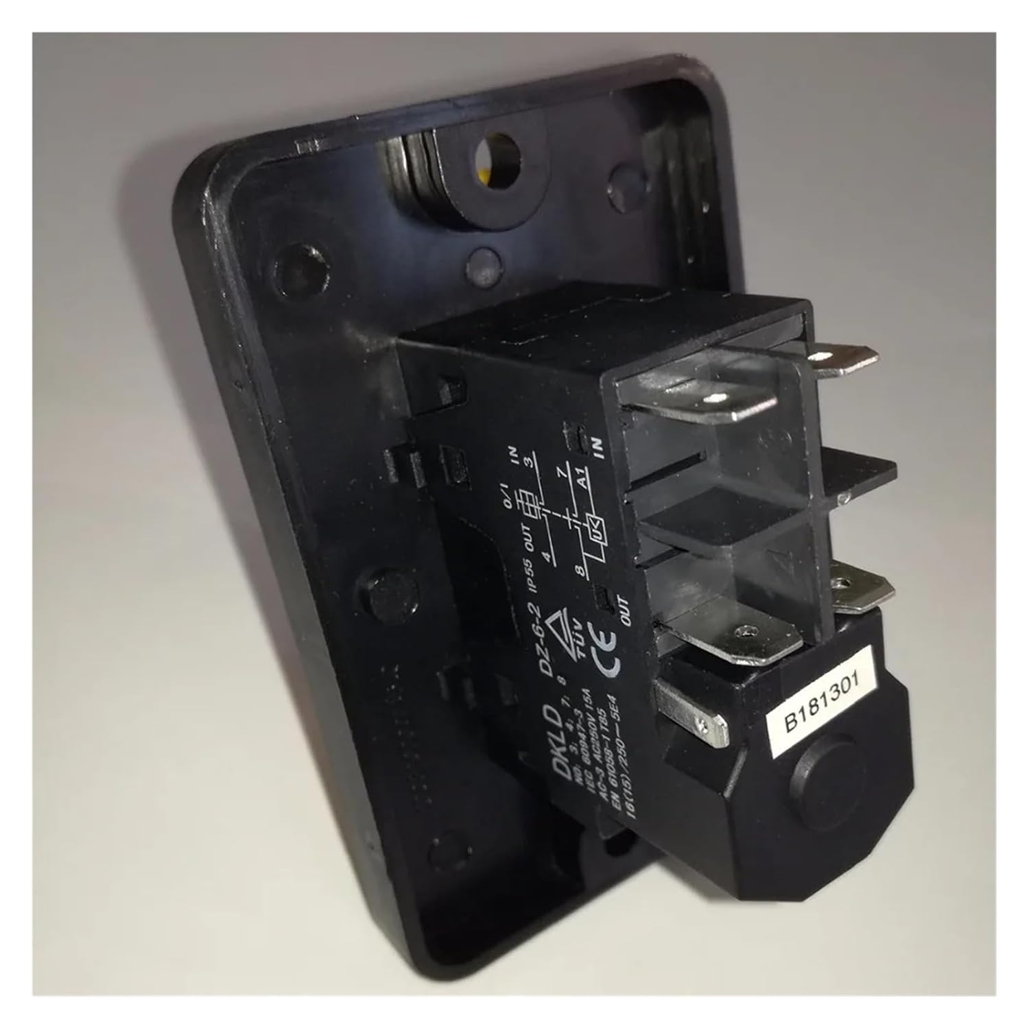 DZ-6-2 5 Pins Electromagnetic Push Button Switches Start Stop Switch with Emergency Stop Cover Grinding Machine 250VAC 15A