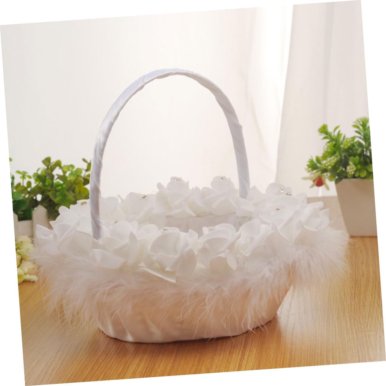 Veemoon White Wedding Basket for Flower Delicate Handheld Ceremony Basket with Handle for Wedding Supplies