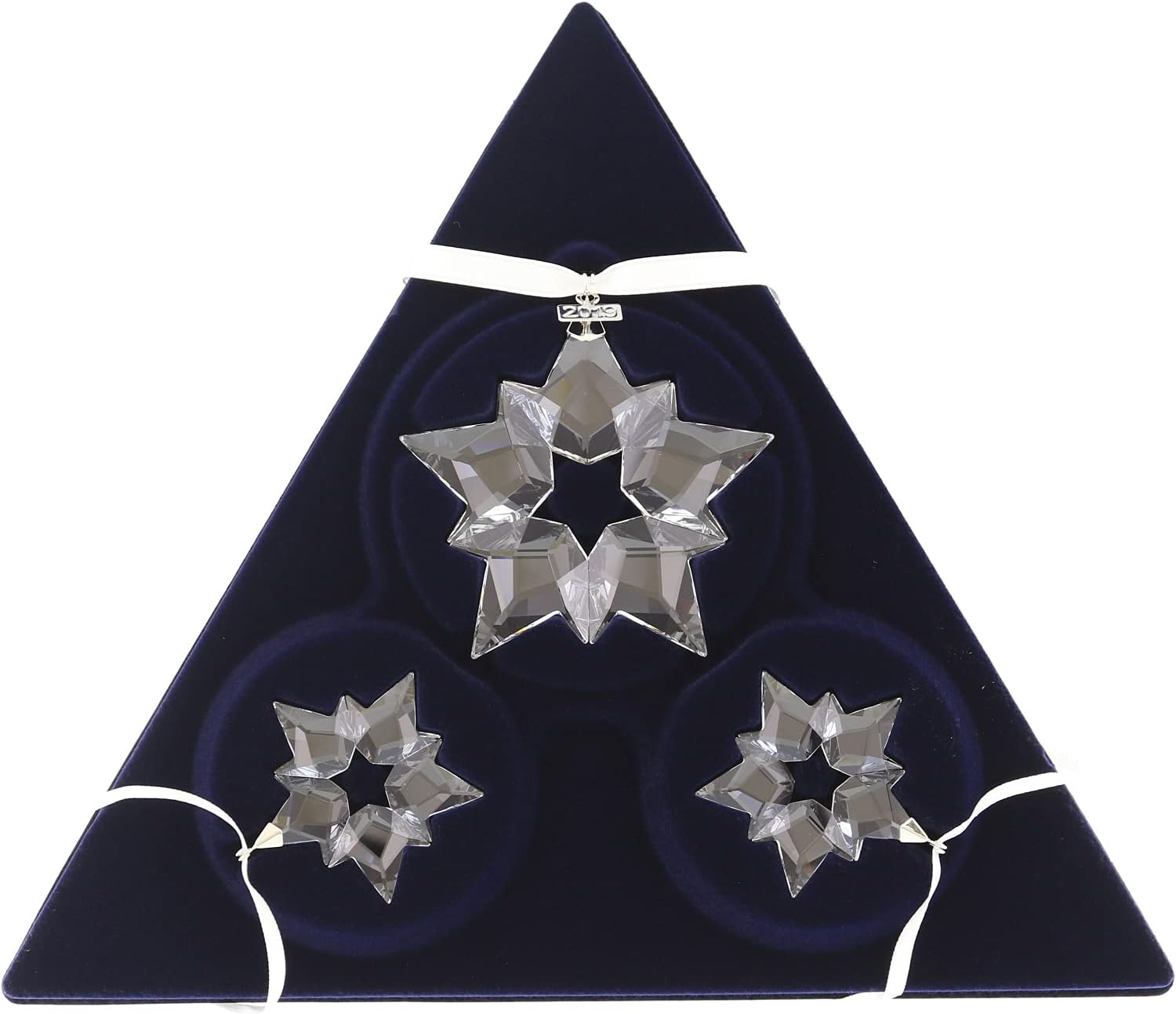 Christmas Set Ornament, A.E. 2019