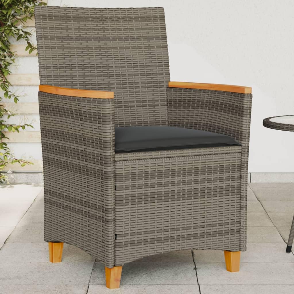 Chaises de jardin en polyrotin avec coussin gris pour embellir votre balcon ou terrasse