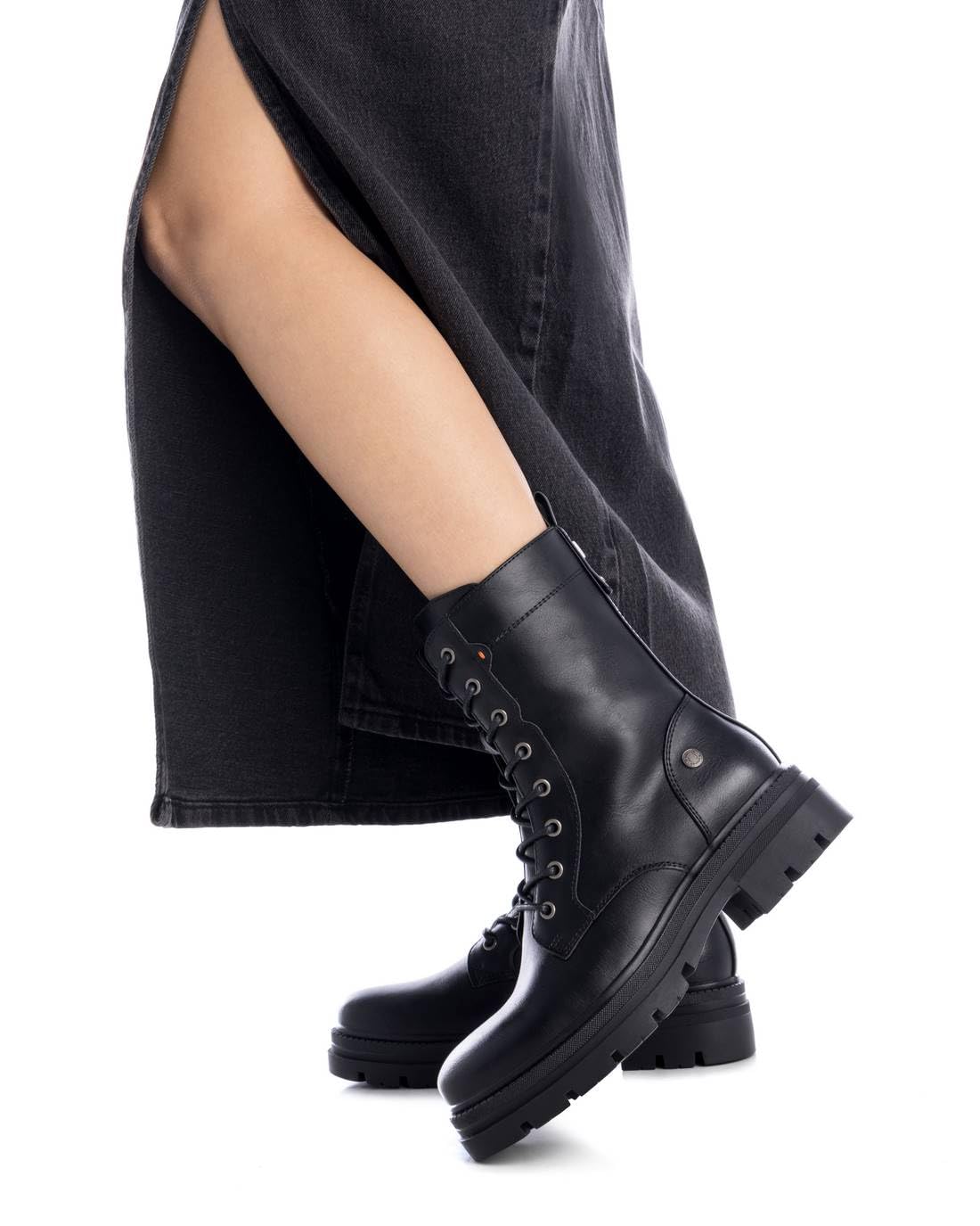 REFRESH 17197702 Botas de combateMujer