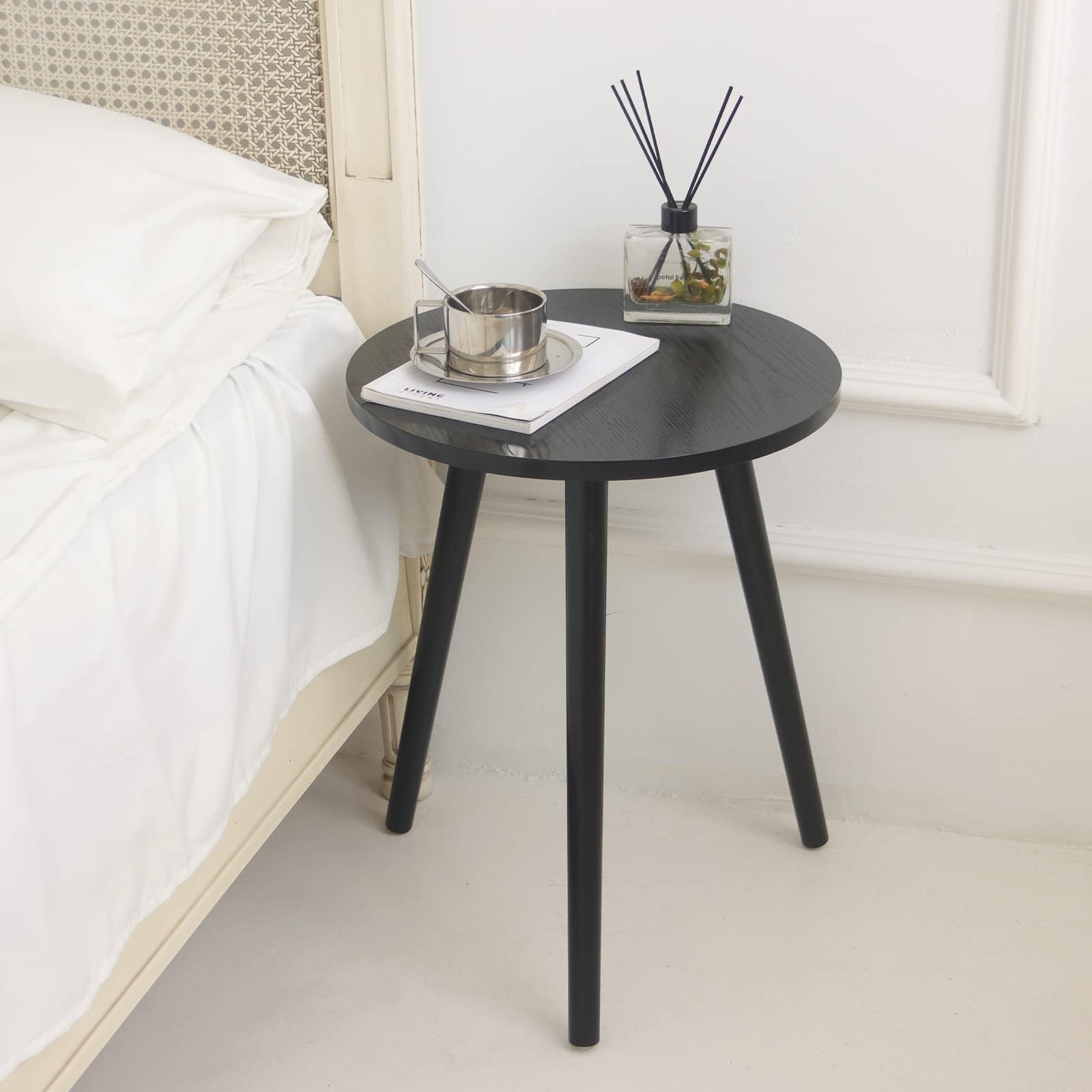 Mesa auxiliar redonda, mesa auxiliar negra moderna para decoración del hogar, pequeña mesa decorativa para espacio pequeño, sala de estar, dormitorio y balcón, fácil montaje, 19.5 pulgadas de 2