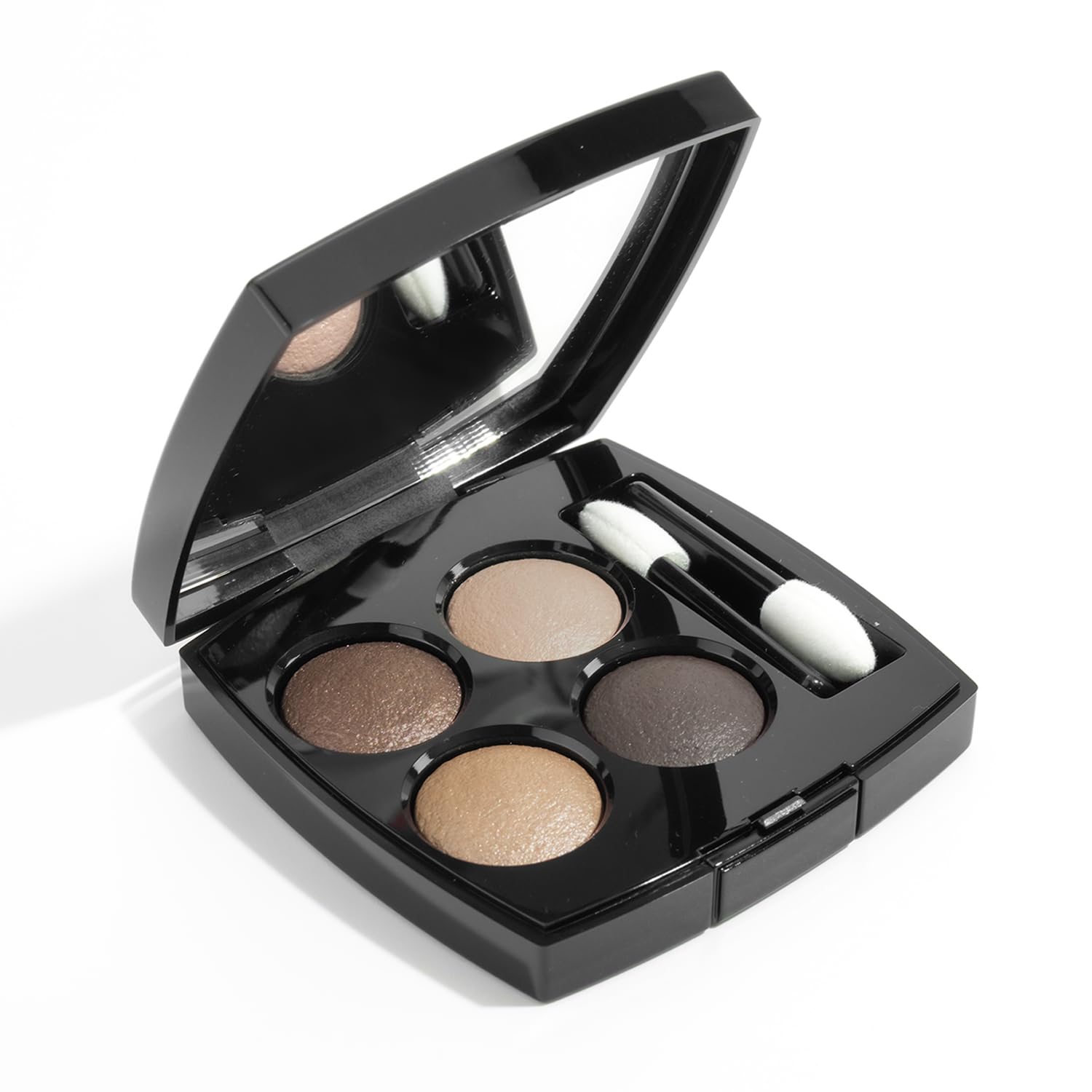 Amazon.co.jp: 【国内正規品】CHANEL シャネル レ キャトル オンブル