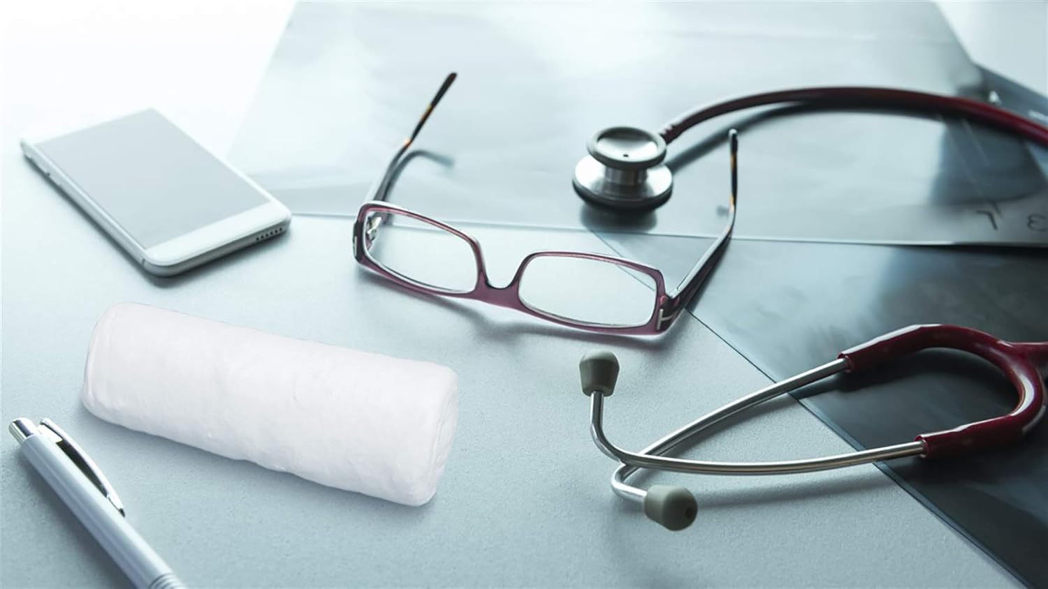 Dukal White Cotton Roll. Roll of Non-sterile Cotton for Wound Care. Soft and Absorbent, 100% Cotton. Re-sealable Drawstring polybag. White, Single use. : Beauty & Personal Care