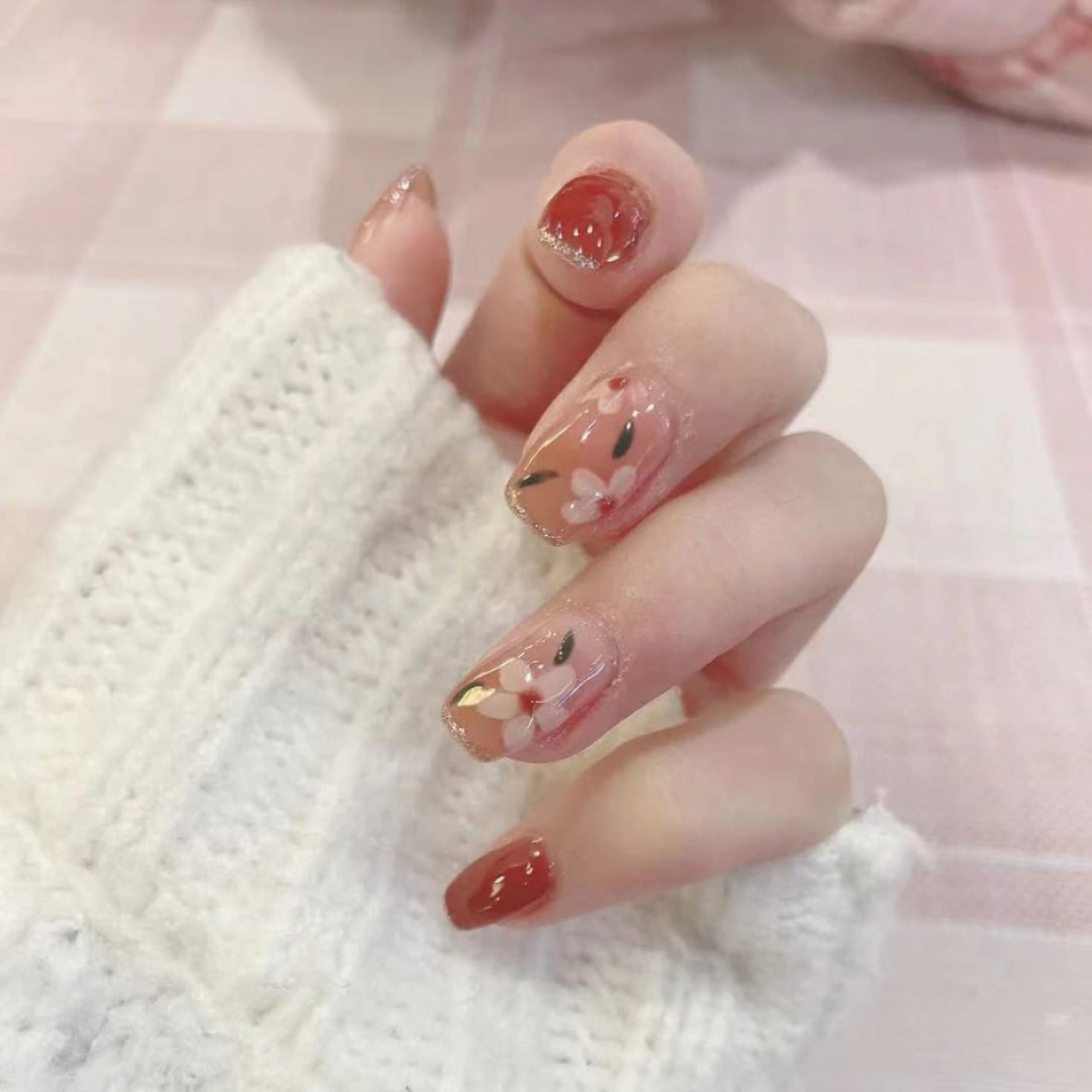 Amazon Com Babalal Short Press On Nails Red Flower Acrylic Nails Square Full Cover Stick On Nails Cute False Nails With Glue For Women And Girls 24pcs Beauty Personal Care