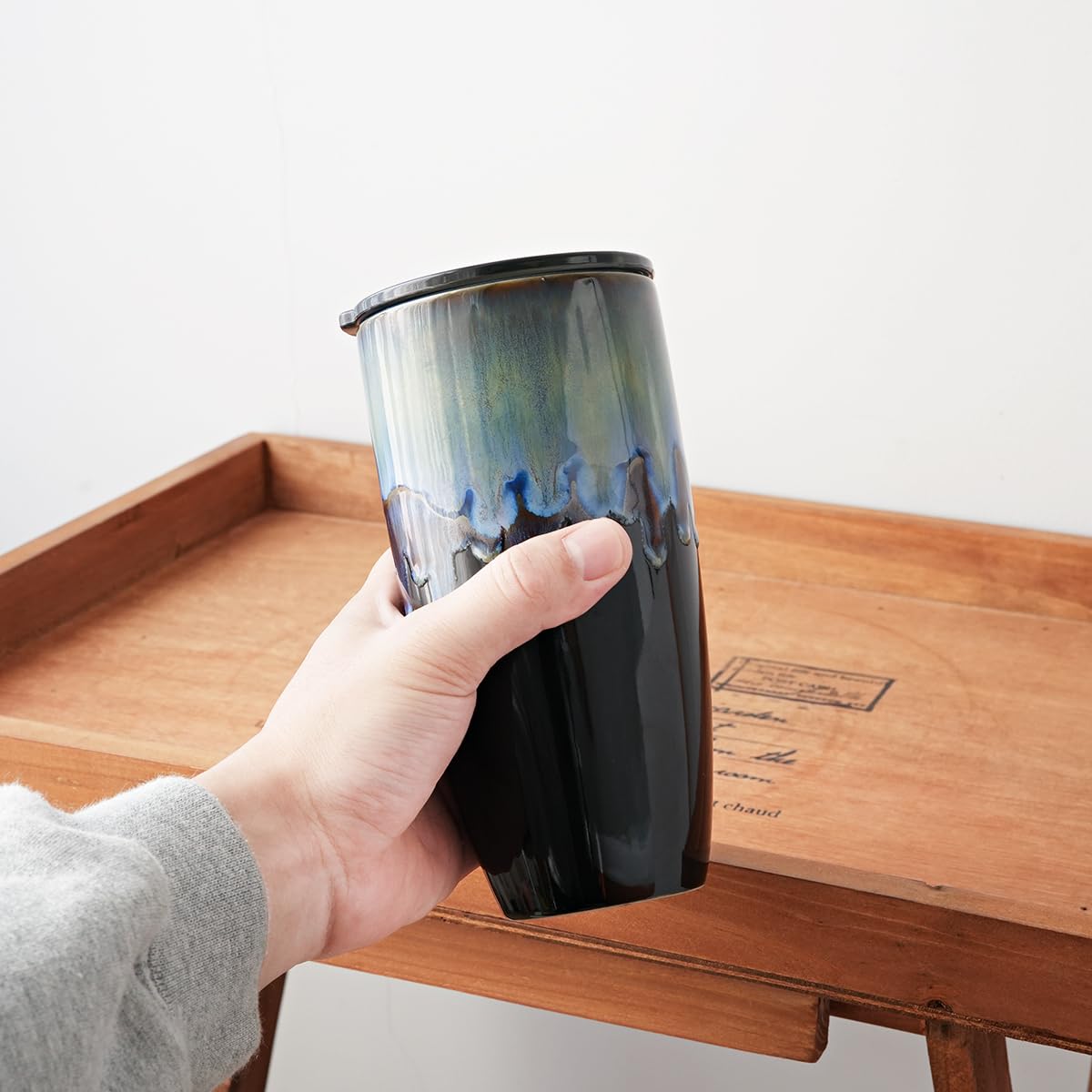 Amazon.com: Bosmarlin Ceramic Travel Coffee Mug with Lid, 21 oz, Portable Coffee  Cup for Car Cup Holder, Microwave and Dishwasher Safe, Reactive Glaze :  Home & Kitchen
