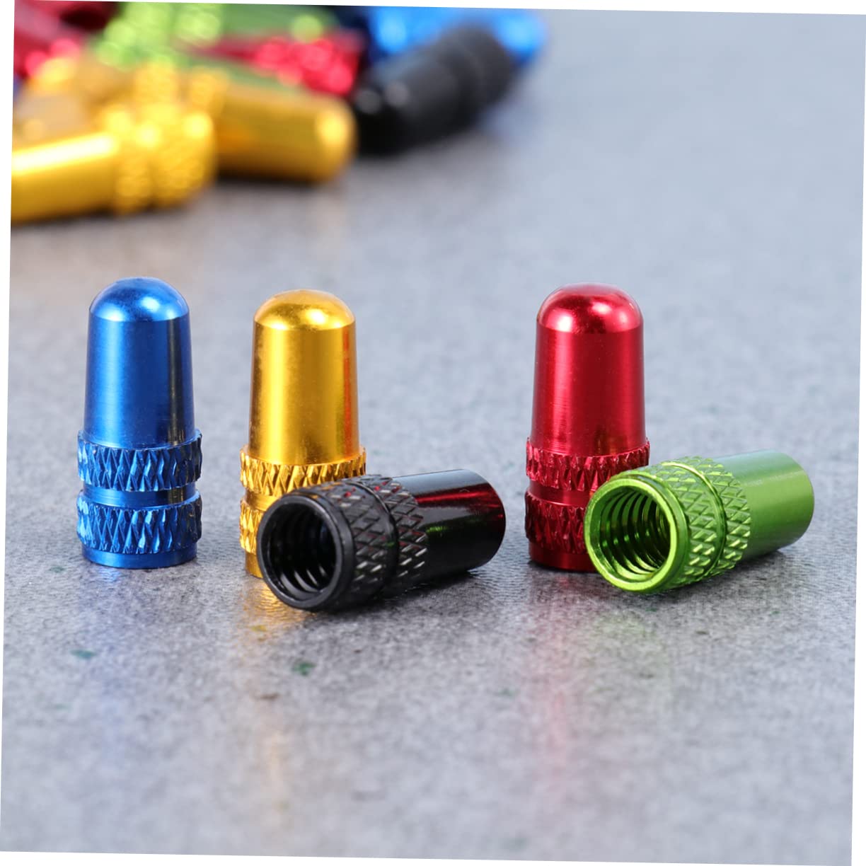 Toyvian 30 Pezzi Tappo per Valvola Bicicletta in Lega di Alluminio Leggero Antispiffero per Pneumatici Stile Francese Copri Valvola Antipolvere per Bici