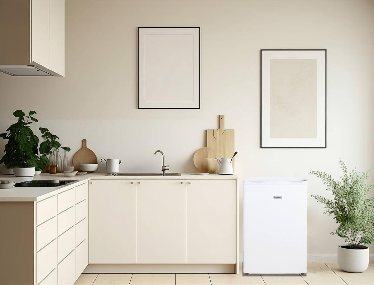 FrigeluX Réfrigérateur Table Top Blanc RTT127BE 120L