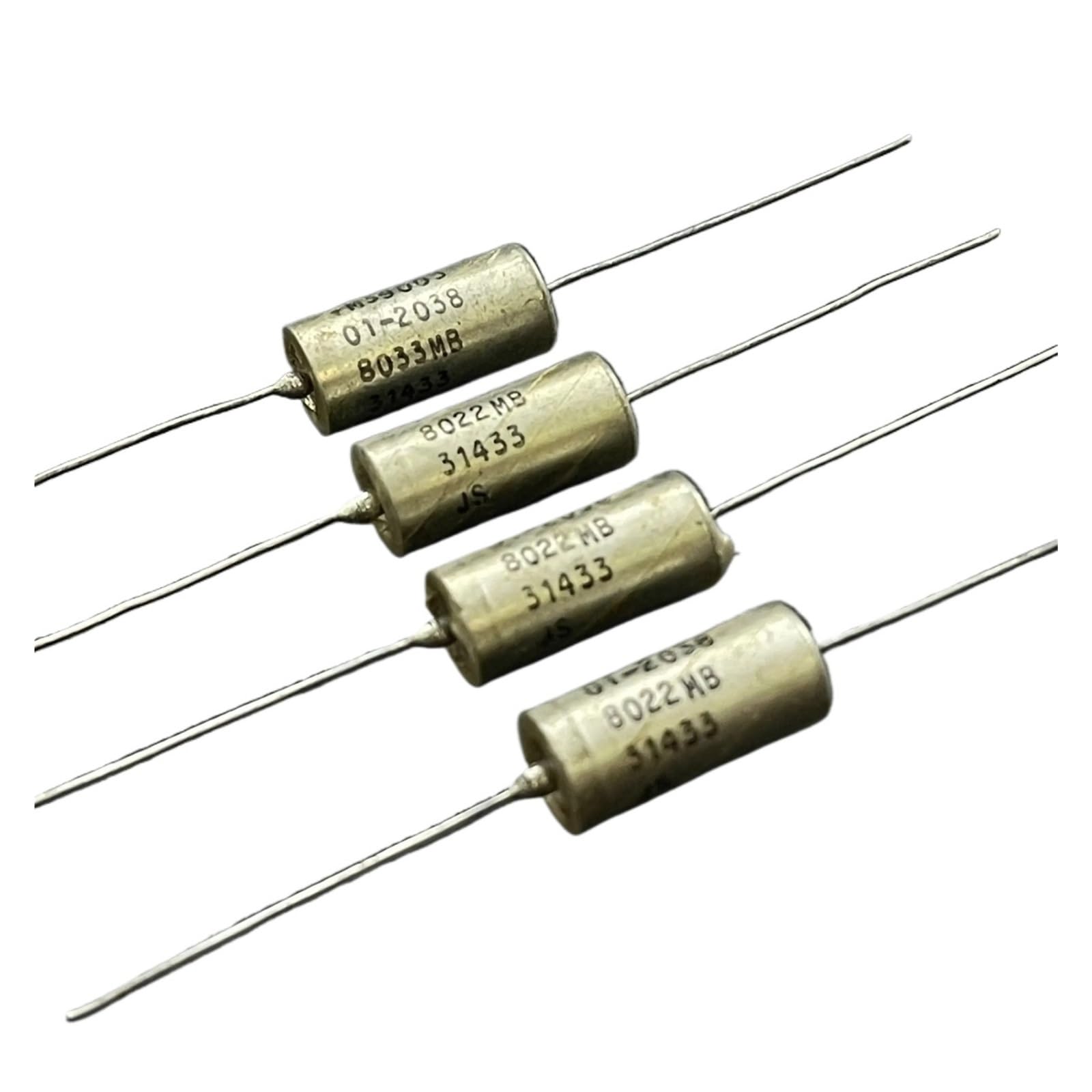 Condensateurs M39003-01-2038 pour restaurer un amplificateur hifi
