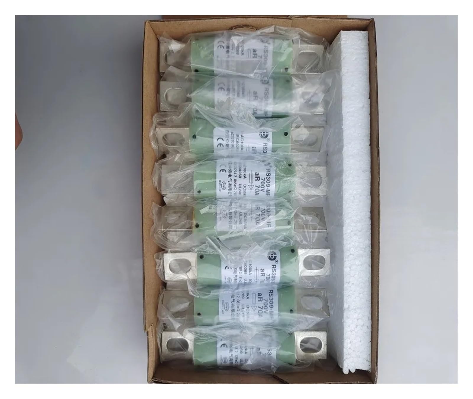 KSZHZYMGX RS309-MF 700V70A fuse