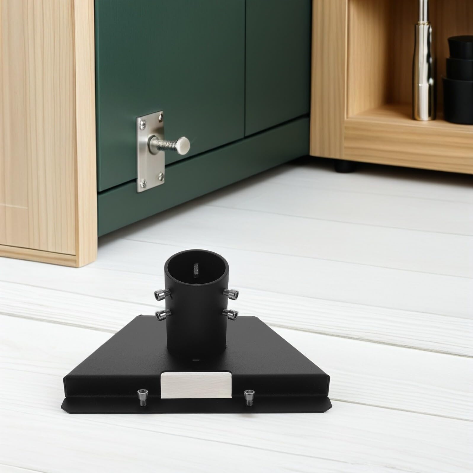 Staffa Antenna Mini in Ferro Nero per Installazione Sicura su Palo Metallico da 28mm a 54mm, Resistente alle Intemperie, per Montaggio a Parete o Tetto
