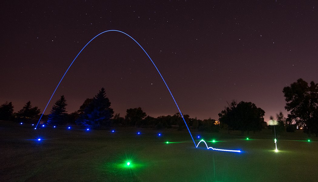Night Eagle 6 LED Golfbälle Light-Up - Nachtgolf leuchten Rot Blau Grün Pink Weiß Fun Sport Lustig Golf Geschenk Bunt