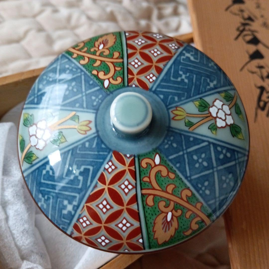 清水焼　平安壱楽　赤濃牡丹唐草 徳利✖️2個、お猪口✖️5個 Amazon.co.jp: 清水焼 平安壱楽 赤濃牡丹唐草 徳利2個お猪口5個