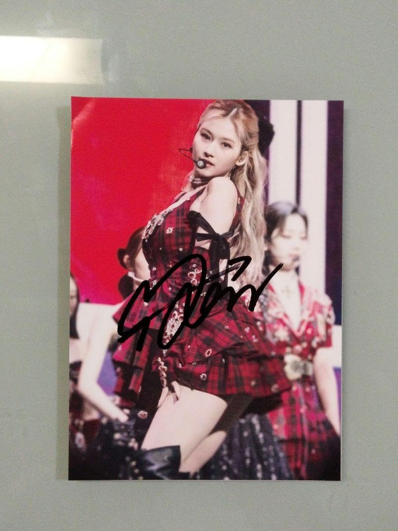 Amazon.co.jp: サナ直筆サイン入り2Lサイズ写真…SANA…TWICE…⑯ : おもちゃ