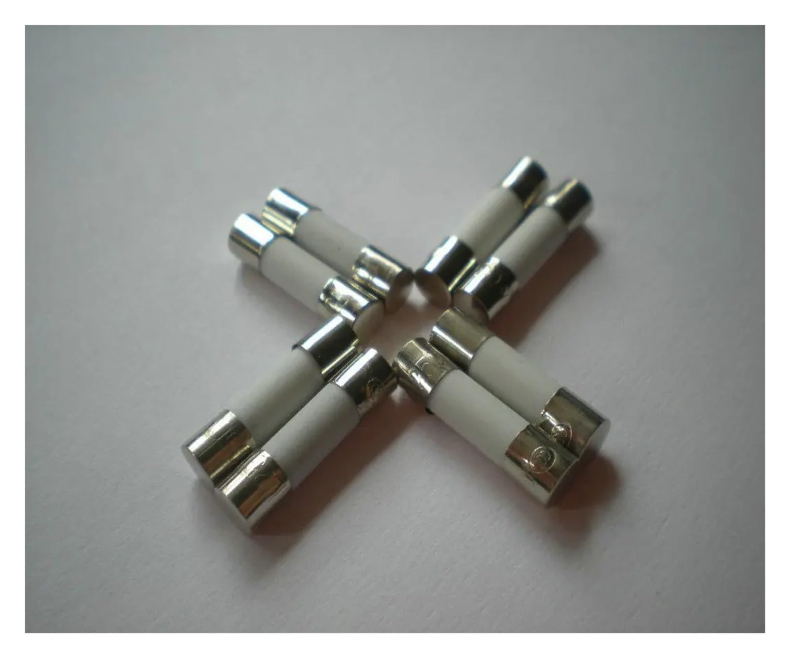 UKK 5-MTK-P/P, Knife Disconnect Terminal Block, with Test Socket Screws for Insertion of Test Plugs, Connection Method: Screw Connection. (2 Items)