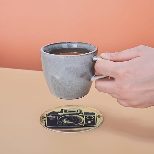 Miniatura 5 de 6 posavasos redondos de cuero con soporte retro para cámara, para bebidas, taza de café, resistente al calor, para protección de mesa, accesorios de