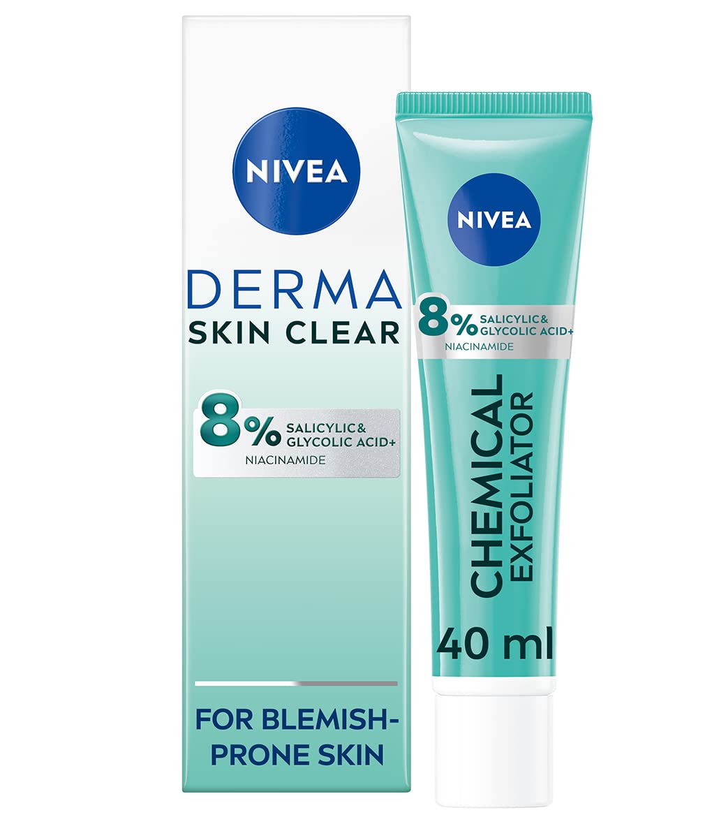 NIVEA Derma Skin Clear Night Exfoliator Leave-On Facial Care with Glycolic Acid, Salicylic Acid and Niacinamide, Lightweight Evening Skincare Formula, Dermatologically Tested Face Treatment, 40 ml