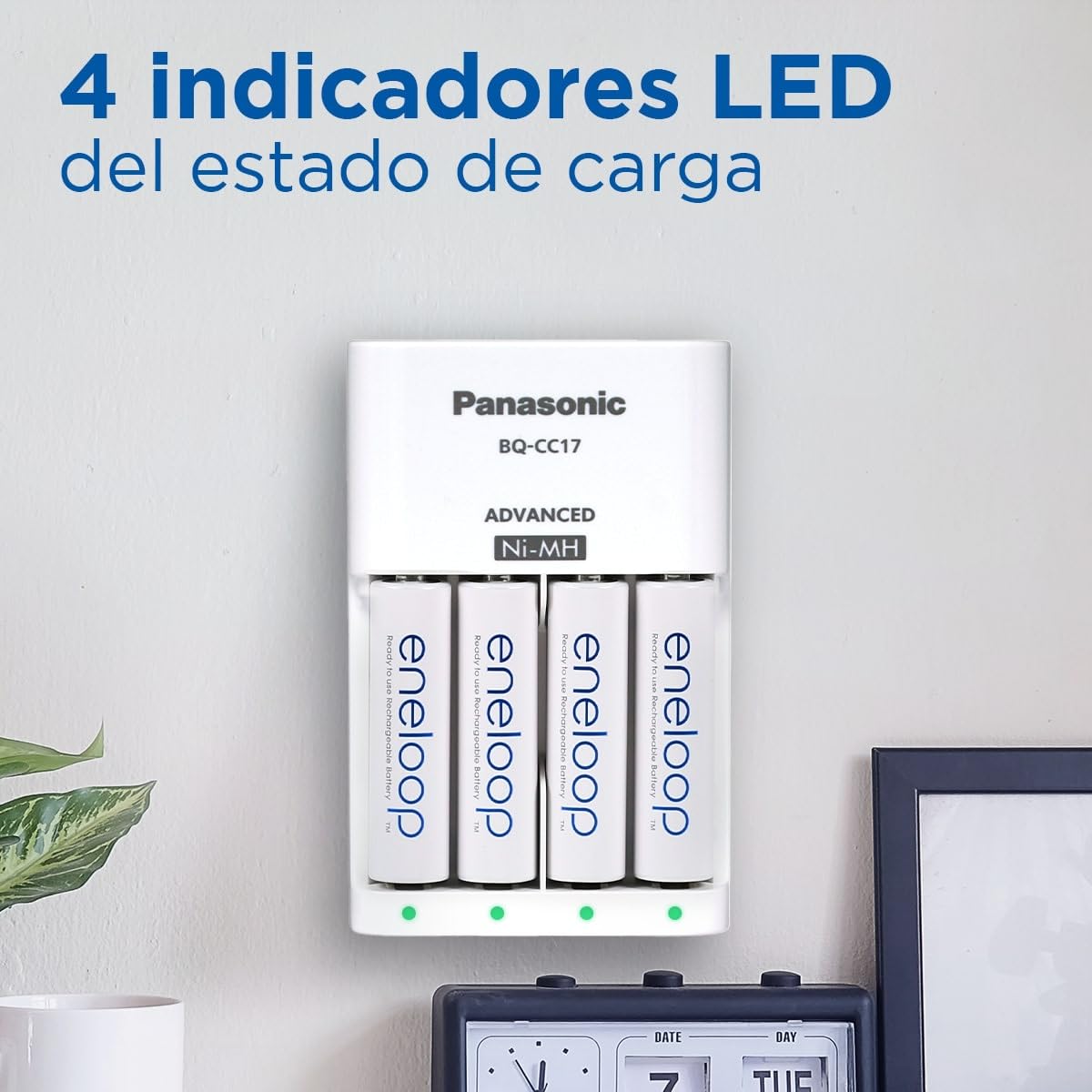 eneloop Smart. Cargador para 1 a 4 pilas AA/AAA Ni-MH con 4 pilas eneloop AA/Mignon de capacidad mejorada y 7 funciones de seguridad.