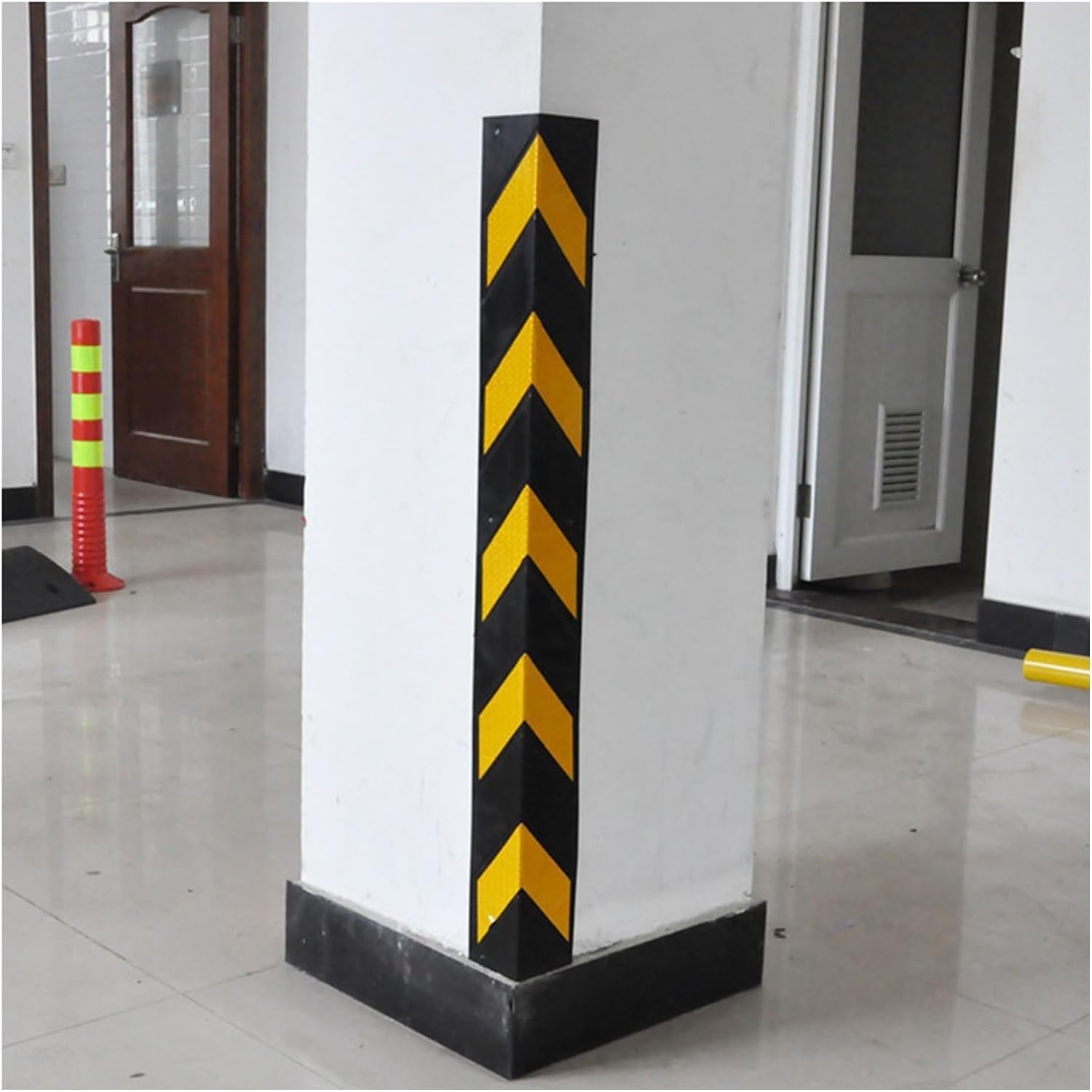 WDSOPK garage wall protector,wall corner protector, Reflective Corner Guards for Car Parks and Garages with Yellow Stripes, 1 Cm Thick,Yellow,5pcs,80cm