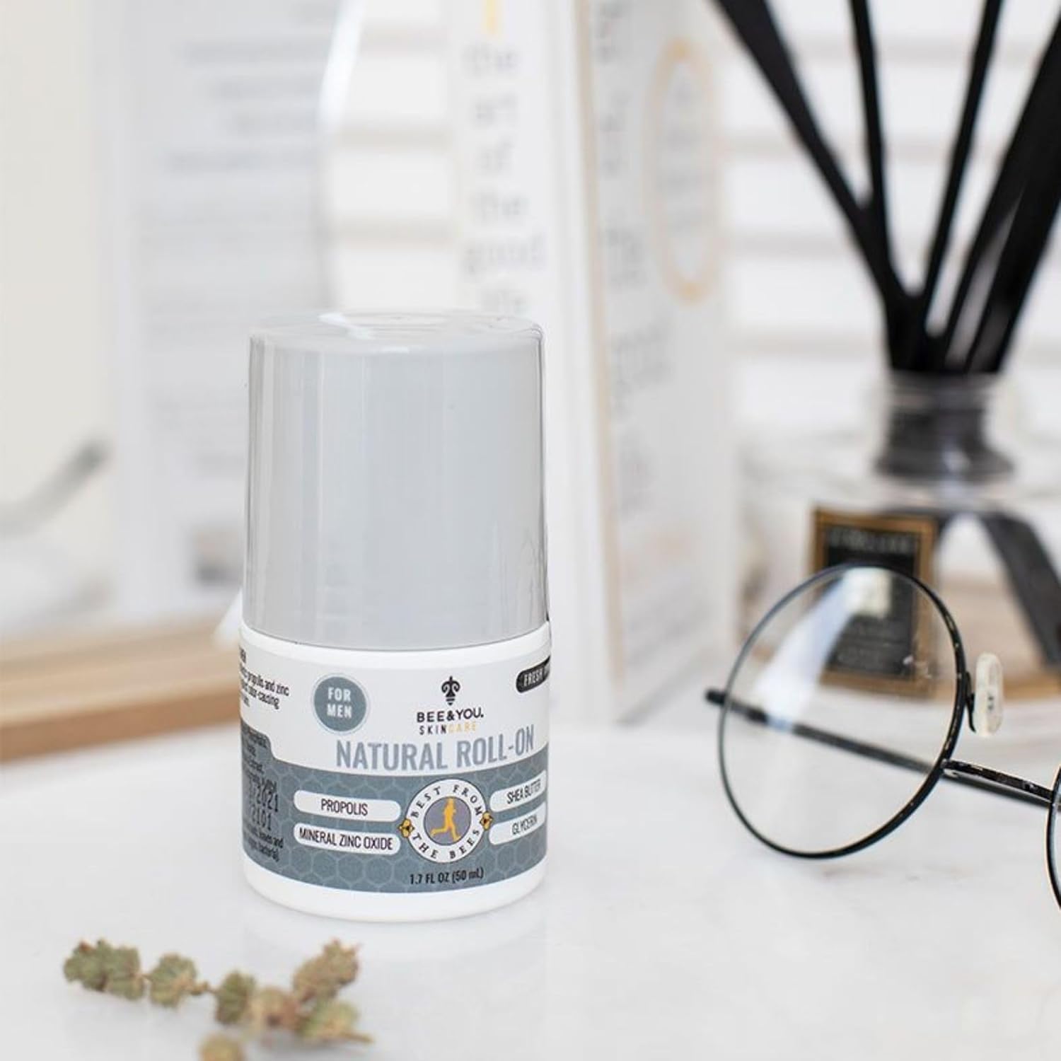 Bee & YOU naturalny dezodorant w kulce, dla mężczyzn, z propolisem, masłem shea i cynkiem mineralnym, świeży zapach