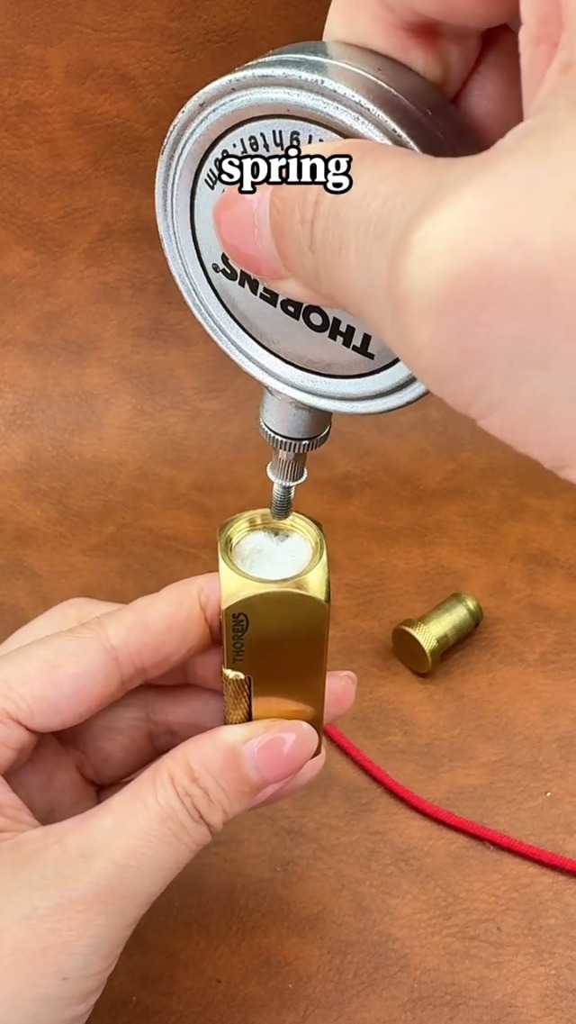 Encendedor retro clásico de cobre resistente al viento miniatura 7