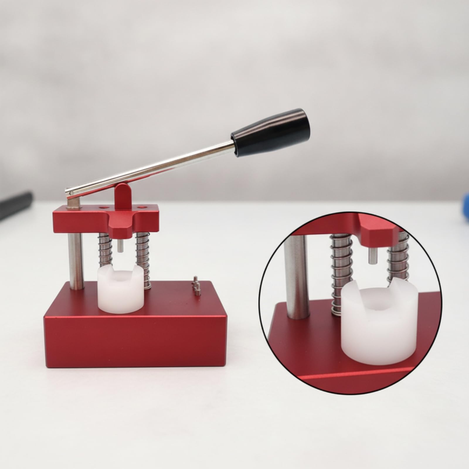 Milageto Dispositivo de Reparación de Relojes Herramienta Manual para Extraer y Colocar Tubos y Pasadores con Base Metálica Estable y Palanca de Acero