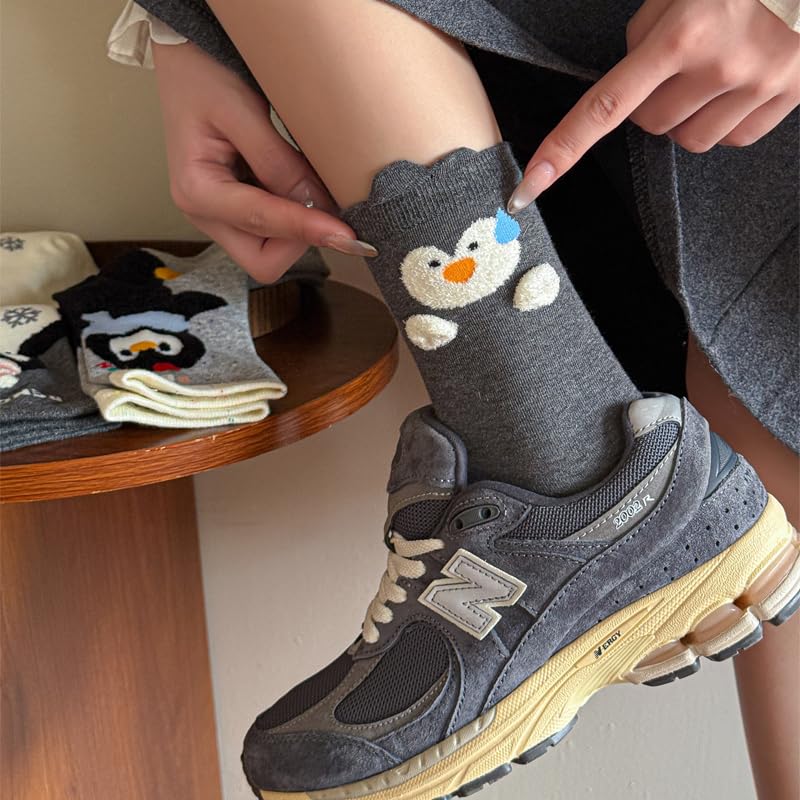 Image of Women's Crew Socks Cute Bear Cat Floral Soft Fancy Socks Gifts for Women