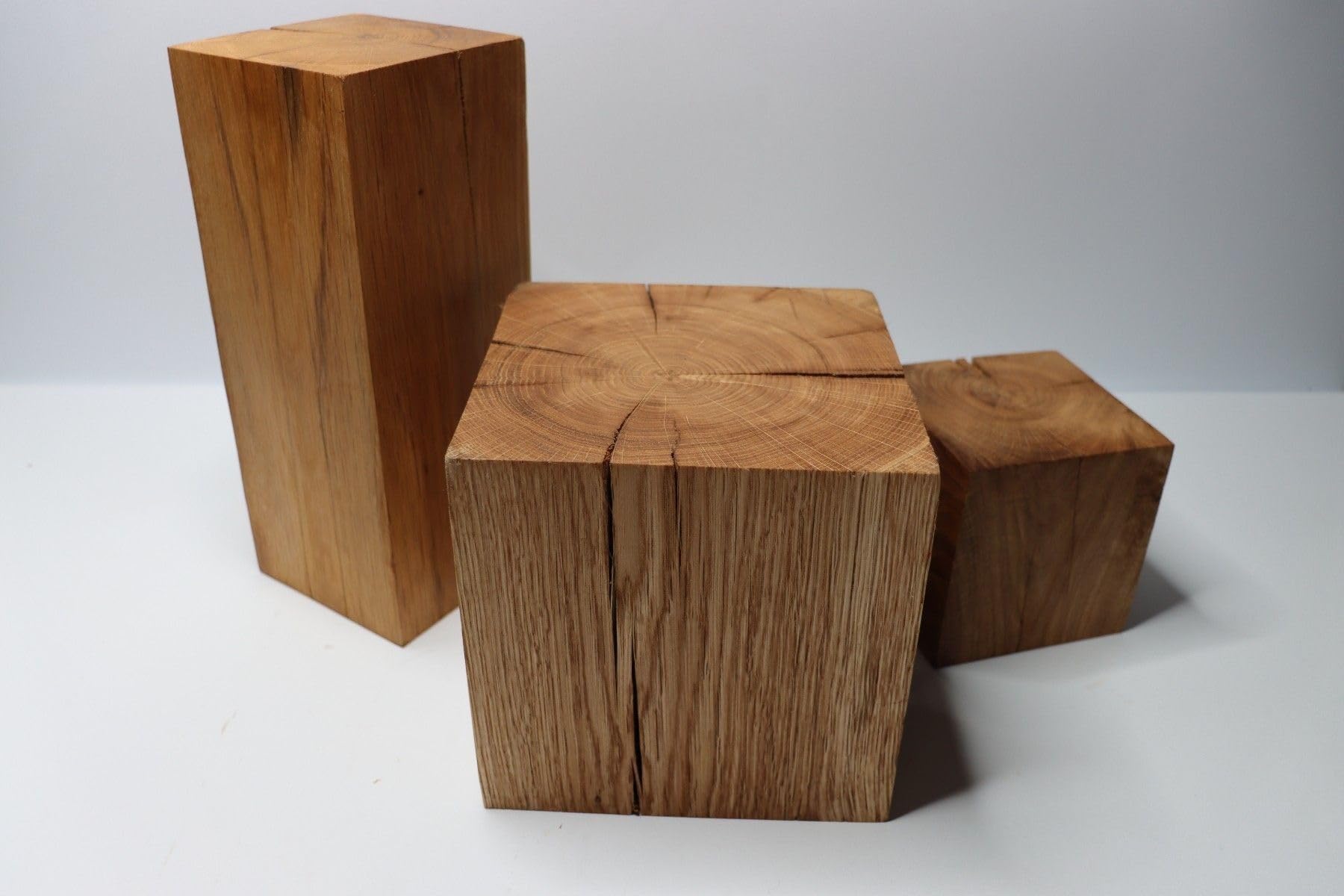 Dębowe klocki, klocki z litego drewna dębowego 10x10x...cm, kolumny dębowe, olejowane klocki dekoracyjne, dekoracja drewniana do domu, naturalny produkt, rustykalny styl, rękodzieło (10x10x90cm)